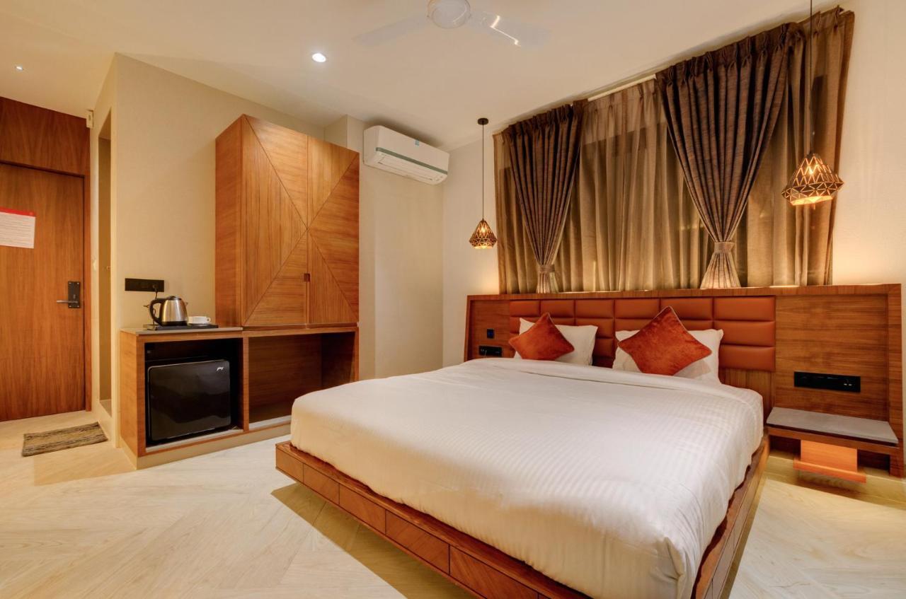 Hotel Diamond 26 Сурат Екстер'єр фото